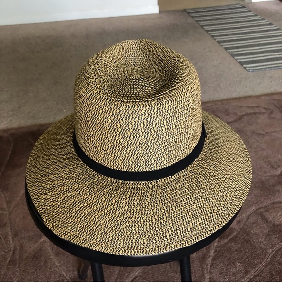 Sun hat - Picture 2 of 6